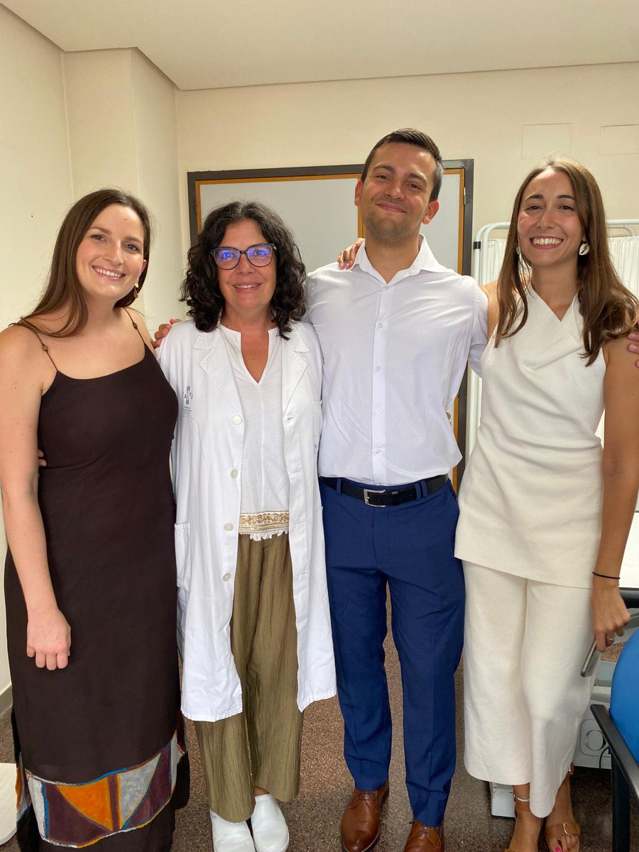 Ana, Lorena y Pablo. Cada año despedimos una promoción de residentes y con cada una se va un trozo de nuestro corazón <a href="/DHgua/">Digestivo HGUA</a>