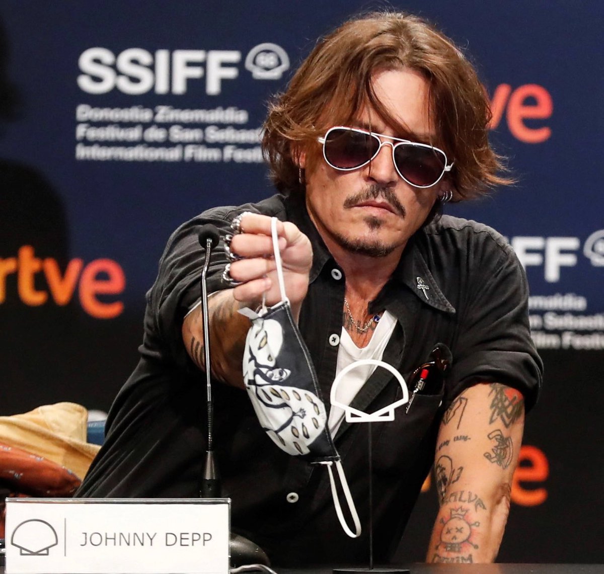 ReemDepp's tweet photo. JD
#Ssiff2020 https://t.co/QJxwD4jXLx