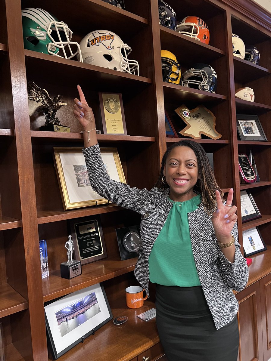 Dr. Angie Cartwright tweet media