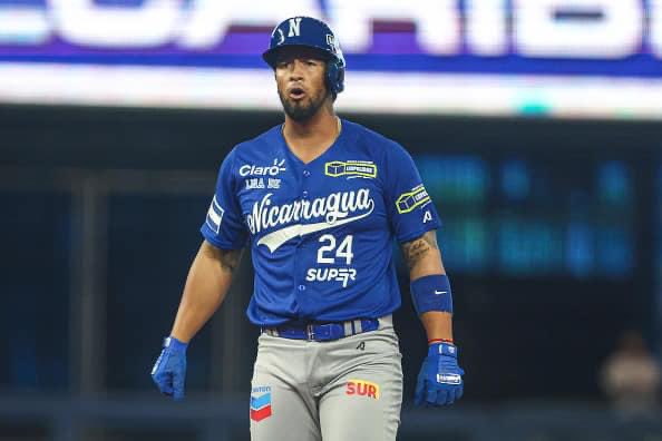 OFICIAL; nace la Asociación de Béisbol de las Americas

Del 23 al 30 de enero en NICARAGUA se jugará el primer torneo de esta asociación con todas las ligas de invierno que quedaron fuera de la Serie del Caribe:

Vendrán ligas de invierno de Colombia🇨🇴 , Panama 🇵🇦Curazao,