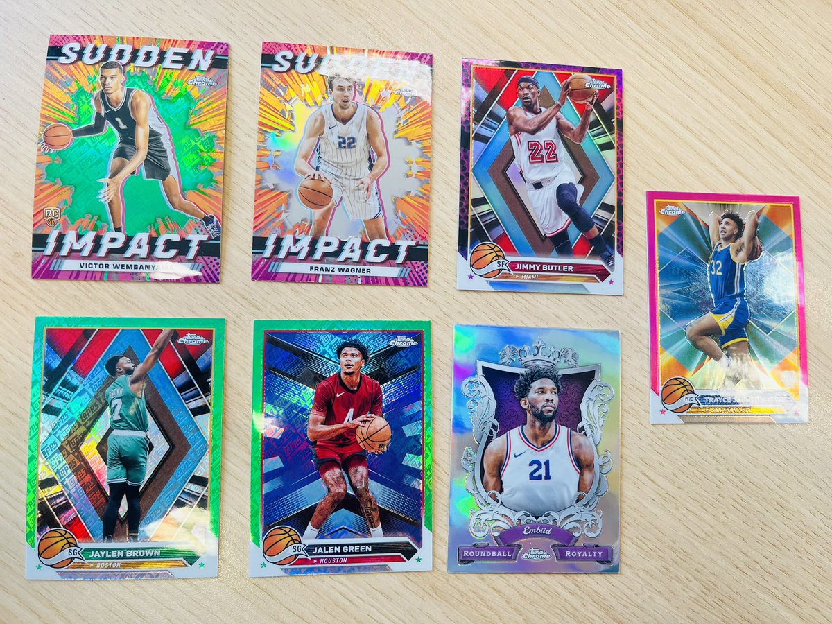 Valou_Odn11's tweet image. La Wemby est PC
Les autres sont à trade ou à vendre !! 
#NBACardsAddict @Gylbret @potes_cartes @BBOYSBREAK @addict_cards