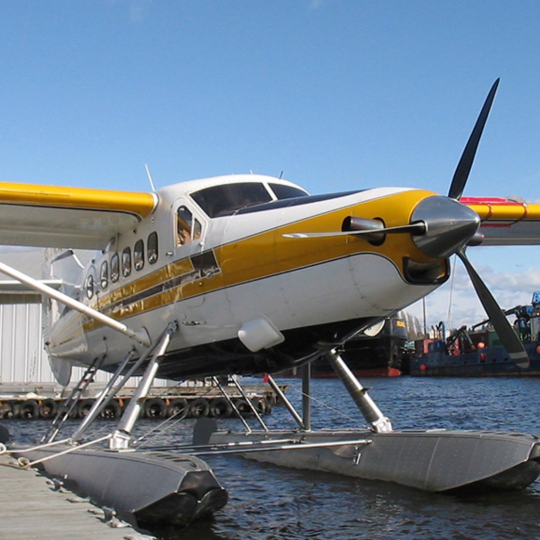 KenmoreAir's tweet photo. Fall is the perfect time to book a staycation and escape to the skies with Kenmore Air’s Scenic Serenade package in partnership with @lodgeatstedward!
Check it out! https://t.co/lEvxslnExL
#seattle #staycation #falladventure https://t.co/MRoIuAfvKX