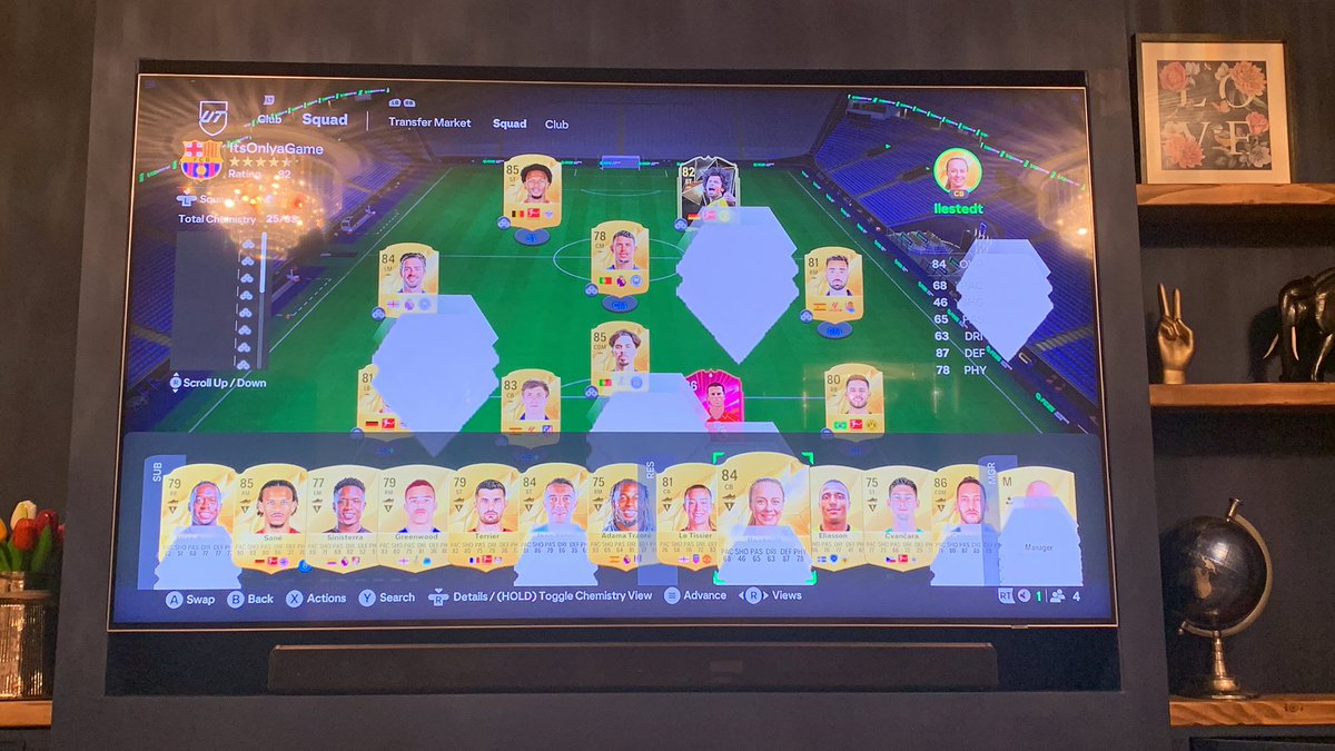 DavidLonghurst8's tweet photo. @EASPORTSFC @EASFCDirect £90 for this !! What is going on rest my Xbox 3 time https://t.co/k38b4aj4A1