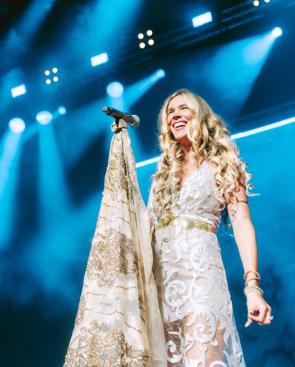 las fotos de joss stone son mis bebes miren lo que es ESTA MUJER