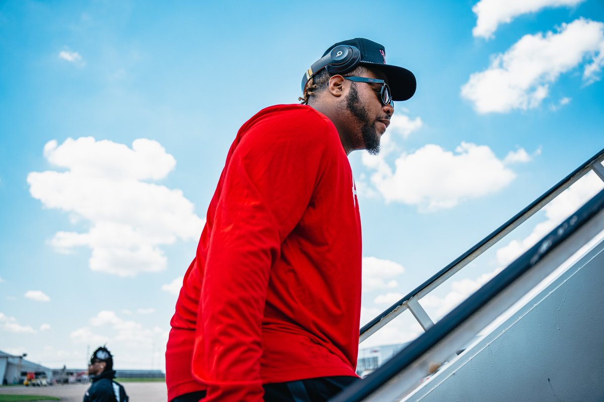 Headed to Cincy ✈️

#GoCoogs