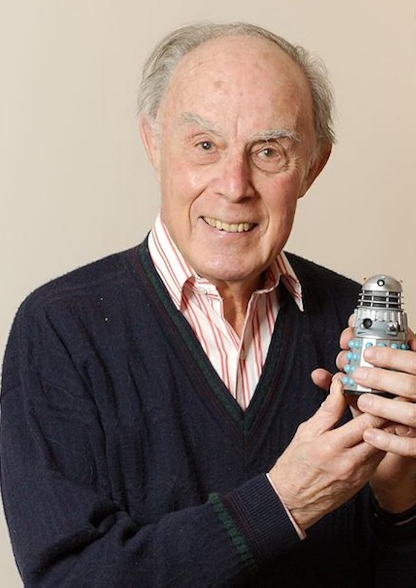 ToonHive's tweet photo. David Graham, the voice of Parker and Grandpa Pig in ‘Peppa Pig,’ has sadly passed away at the age of 99. https://t.co/ANitoaYHjO