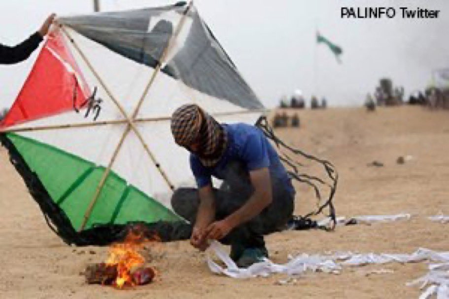 persianjewess's tweet image. Hamas has been sending kites booby trapped with explosives into Israel for years. 

These “terror kites” are purposely designed to attract Israeli children in the hope they will find the IED rigged kites and be killed.

So-called “int’l law” experts like AOC had no problem with