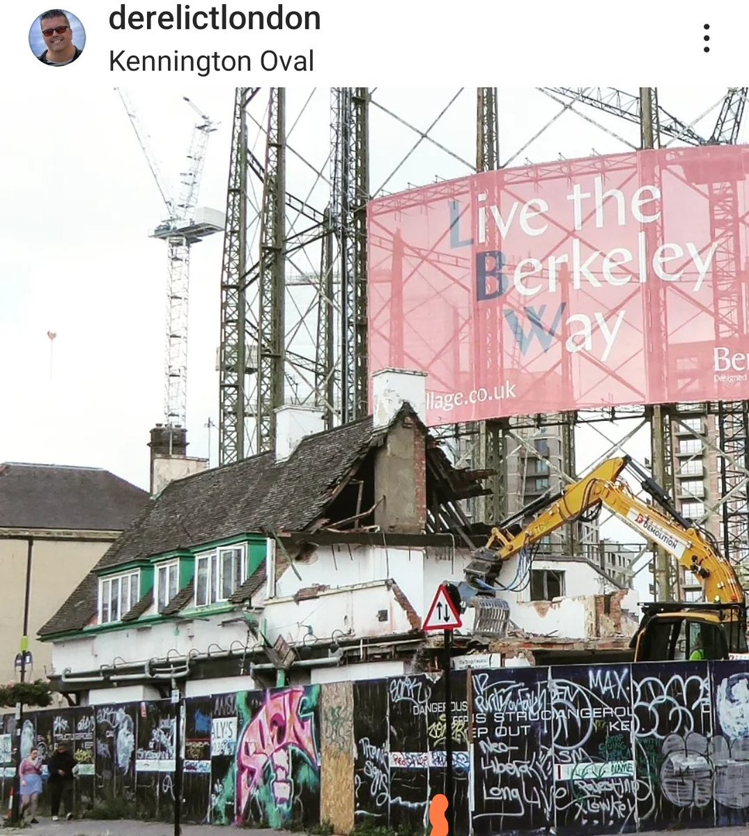 Sept 2024. The final days of The Cricketers. I have great memories of gigs here. The story of this place can be found on my Insta page and Vol 1 of my London's Lost Music Venues book