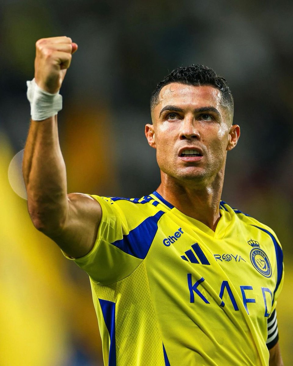 🟡🔵 Cristiano Ronaldo scores for Al Nassr making it 7 goals and 2 assists in 8 games for club and country so far this season.