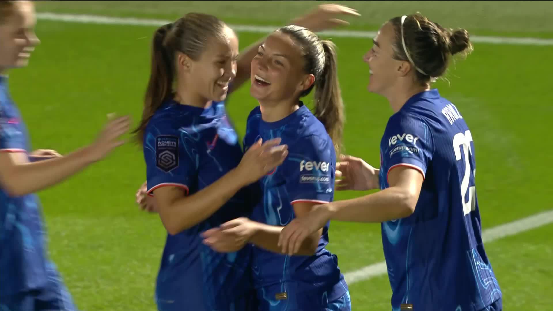The first goal of the 2024-25 #BarclaysWSL season and it is a banger 🤩Rytting Kaneryd take a bow!