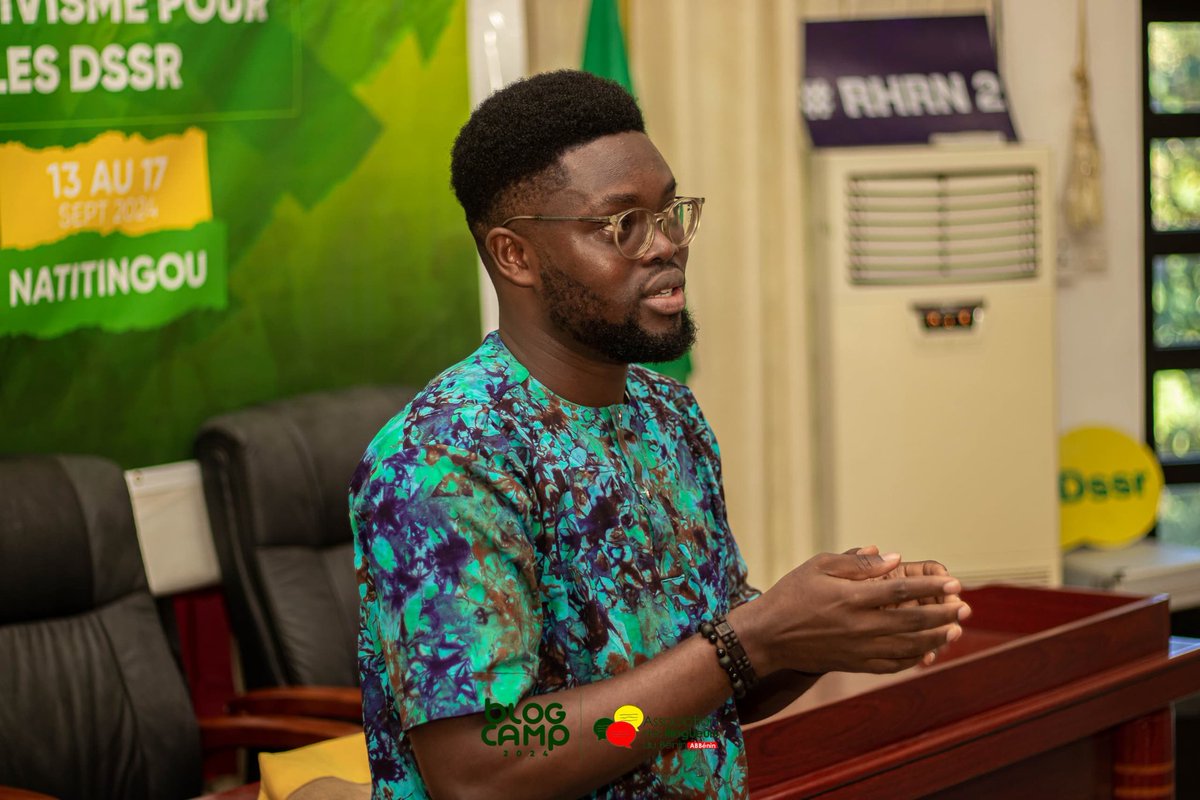 iamTontonMax's tweet image. Écrire un article de Blog 
Créer un Blog avec #WordPress et l'animer 
Créer un Podcast

Ces thématiques ont fait l'objet de formations dispensées par @foumi_, @pepinogeorgah_ et moi-même, durant le #BlogCamp 2024 de l' @ab_benin.

Natitingou gardera le souvenir de nos travaux.