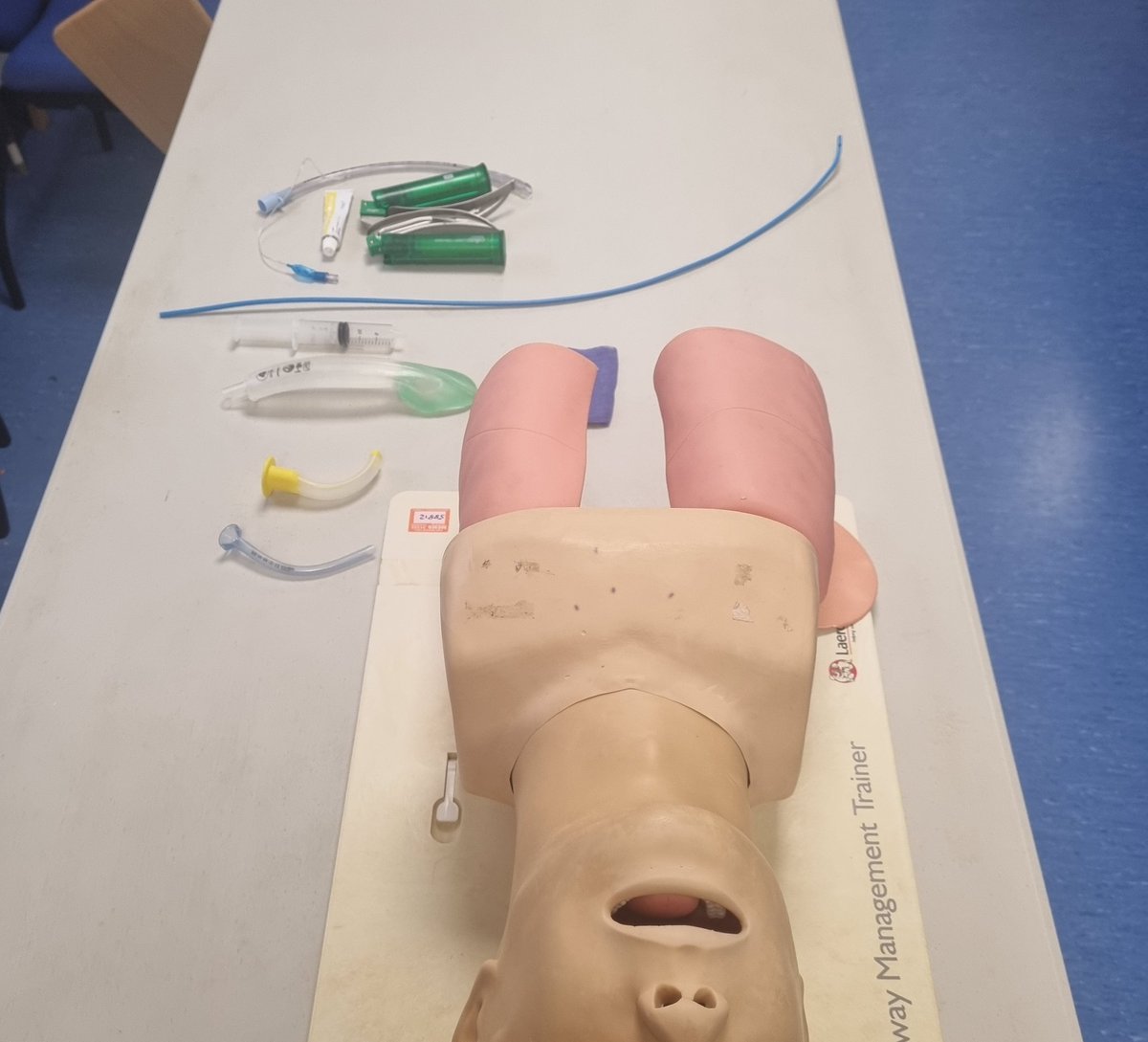 education_uhp's tweet photo. What a busy week for us! Clinical shifts, hearing from our apprentices, updating mandatory competencies, and a successful recovery foundations. All rounded off with a skills olympics! Have a good weekend team! 🙌 #PerioperativeEducation #foundations #induction #teaching @UHP_NHS https://t.co/bjRhOlIdl5