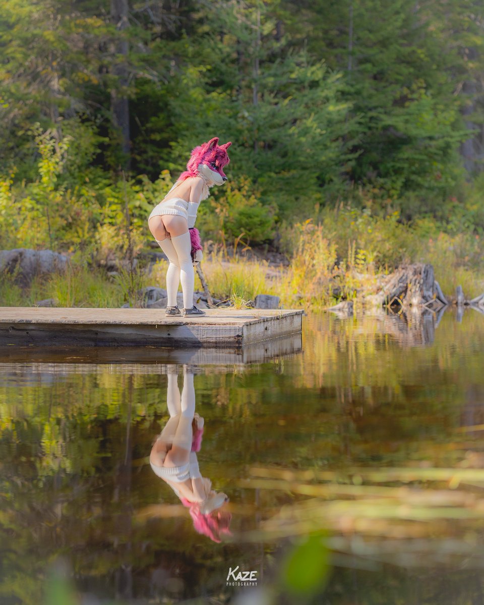 SpicierKael's tweet photo. Backshots by the lake~? 😳 https://t.co/zAKYjsbjRE