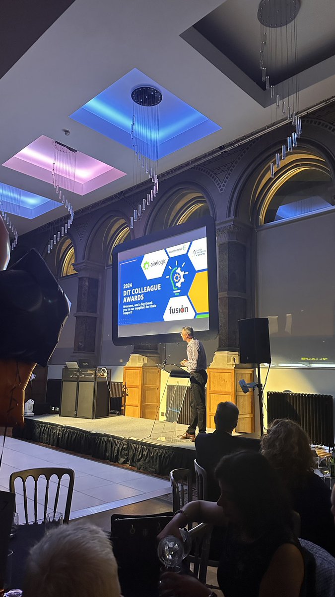DITLeeds (@ditleeds) on Twitter photo And we’re live! 🎤 The #DITColleagueAwards2024 are officially underway, a warm welcome from our CDIO <a href="/drpj41/">Dr Paul Jones</a>! Let’s celebrate our brilliant team and all their hard work! 💡
<a href="/LeedsHospitals/">Leeds Teaching Hospitals</a> And we’re live! 🎤 The #DITColleagueAwards2024 are officially underway, a warm welcome from our CDIO <a href="/drpj41/">Dr Paul Jones</a>! Let’s celebrate our brilliant team and all their hard work! 💡
<a href="/LeedsHospitals/">Leeds Teaching Hospitals</a>