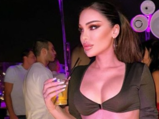 Andrews_Blog's tweet photo. Assassinata la nota influencer transgender Kesaria Abramidze: Brutale assassinio transfobico in Georgia Kesaria Abramidze (37 anni) era una nota influencer transgender (di origine georgiana) con oltre 500.000 follower su Instagram è stata trovata senza… https://t.co/PAHGJe3OwC https://t.co/YNntxtBany