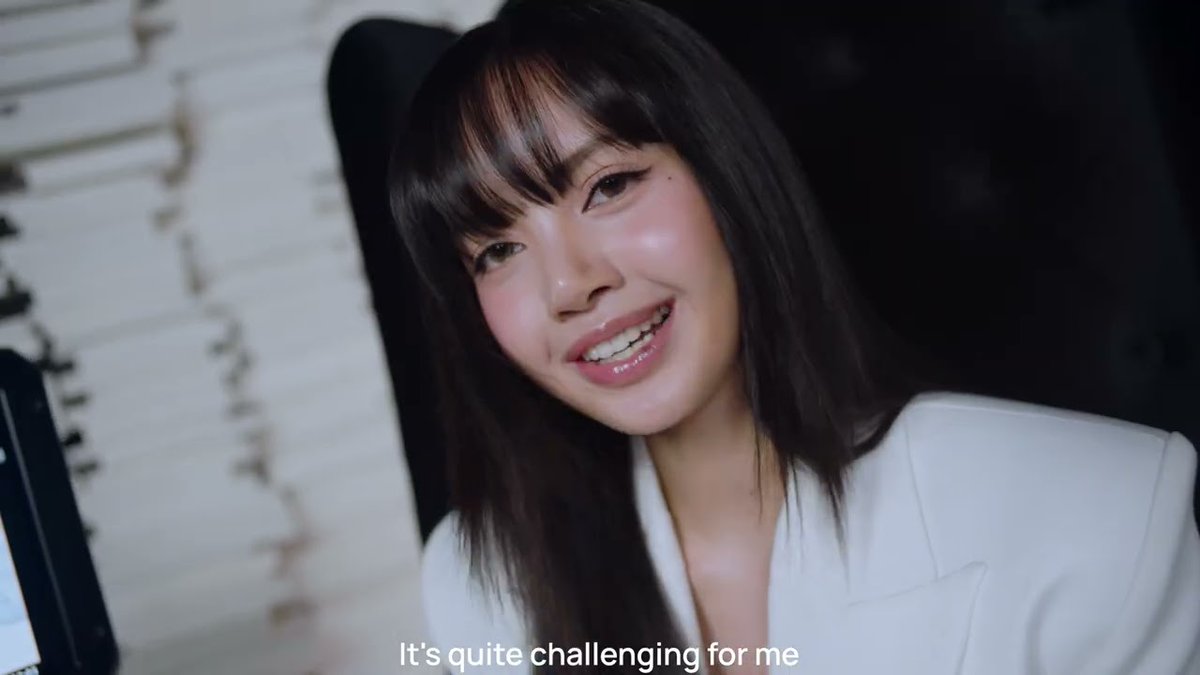 blackpinkXyt's tweet photo. DentisteTH has uploaded a new video:

“[Sub Eng] Behind The Scenes l The Making of #LISA's Confident Smile”

‣ https://t.co/nRYsGedzf5

LISA DENTISTE MOMENTS
#LISABehindTheScenes
#DentistexLisa @wearelloud https://t.co/ZjclACVGG6