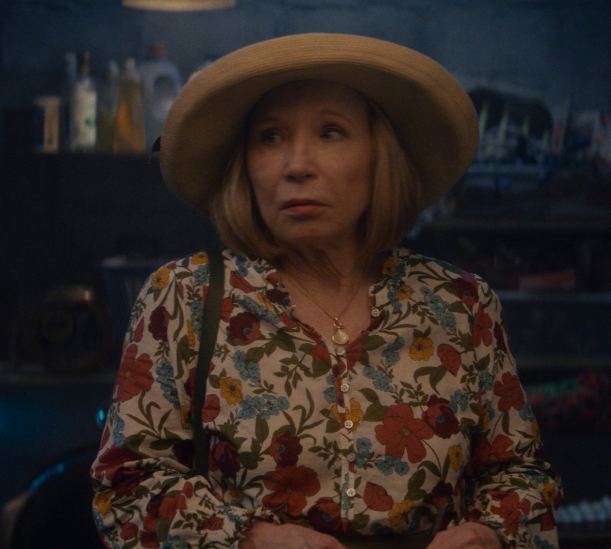Kitty Forman back in a basement with the line “oh no thank you I don’t do drugs” is something that has yet to be discussed in Agatha All Along