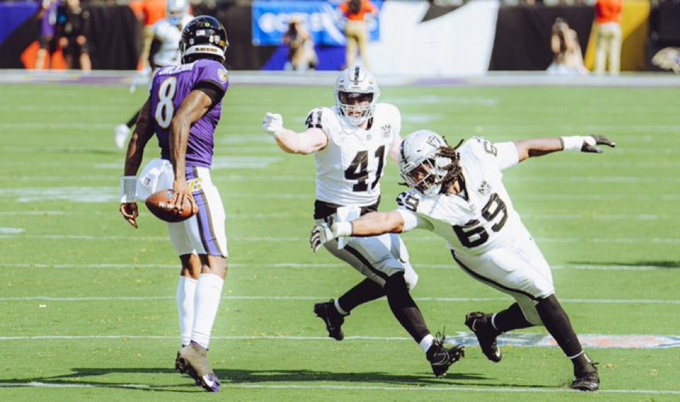 sgellison's tweet image. Lamar Jackson 🔥🔥🔥

📸: @HassanBackAgain