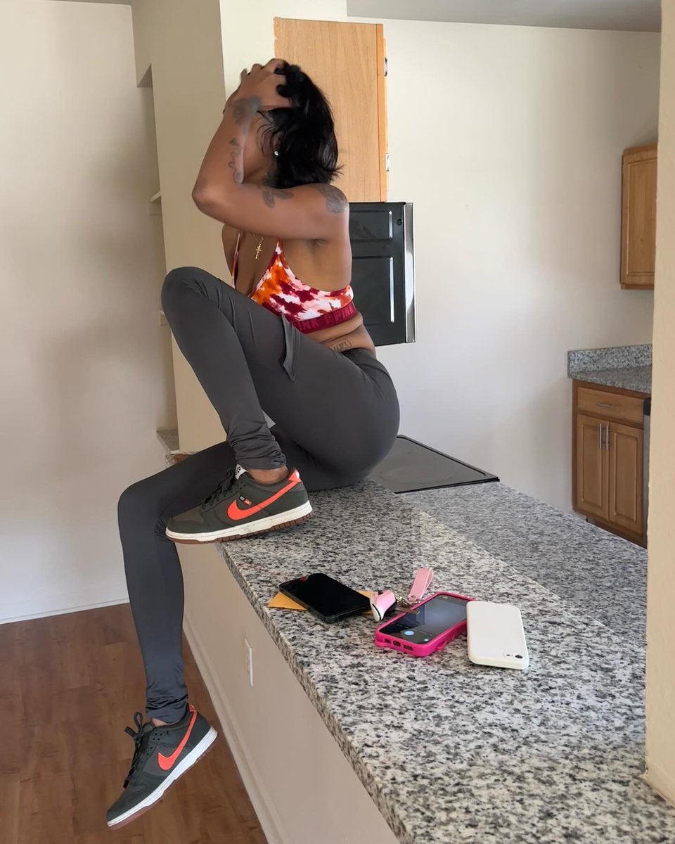 LoyaltyMoma's tweet image. This chapter is called all about me 🩷Thank you God for your mercy , grace &amp;amp; guidance . Don’t know where I’ll be without🩸 you , cheers to my new beginnings✨✨✨✨🙏🏽 #THEBIGMOVE #itjustkeepgettingbetter