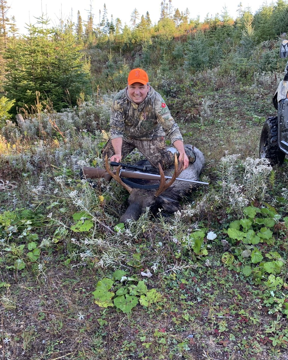 canitguy's tweet image. This 10 point bull moose didn’t stand a chance with the Tikka T3X Hunter 300 Win Mag. Dropped him where he stood. #tikka #tikkafirearms @tikkacanada