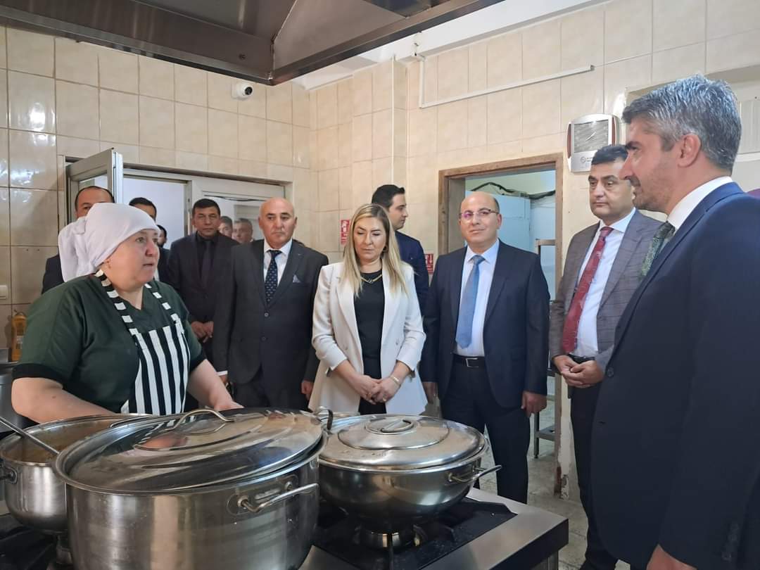 Bakan Yardımcımız Sayın Zafer TARIKDAROĞLU ve Personel Genel Müdürümüz Sayın Hamza Gökhan ERYILMAZ ile birlikte Engelsiz Yaşam Merkezini ziyaret ettik.

Rabbim hayırlı hizmetler yapmayı nasip eylesin.
#akparti
#tcailesosyal