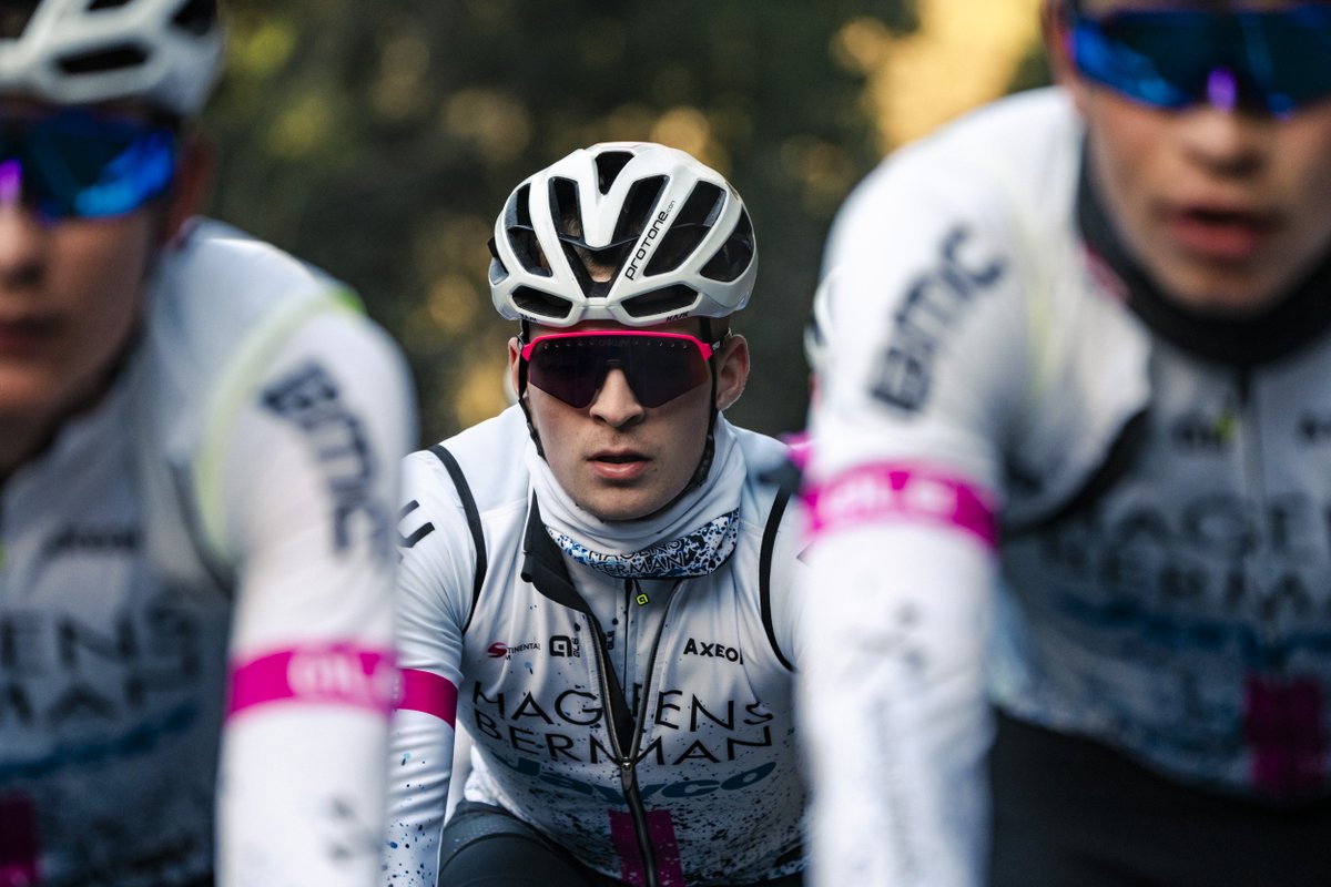 HBAxeon's tweet image. Adam Rafferty 🇮🇪 RR and TT
Gonçalo Tavares 🇵🇹 RR
Ben Wiggins 🇬🇧 TT

📷: Joe Cotterill