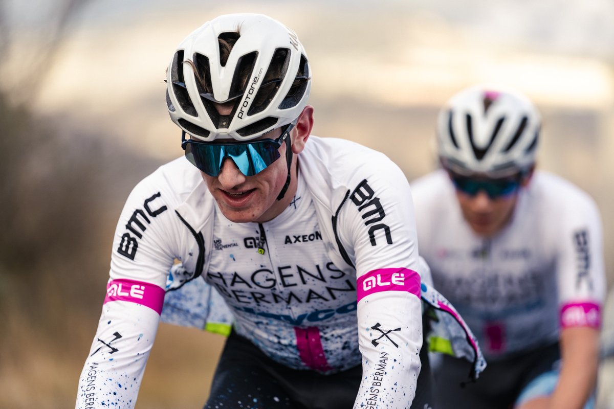 HBAxeon's tweet image. Adam Rafferty 🇮🇪 RR and TT
Gonçalo Tavares 🇵🇹 RR
Ben Wiggins 🇬🇧 TT

📷: Joe Cotterill