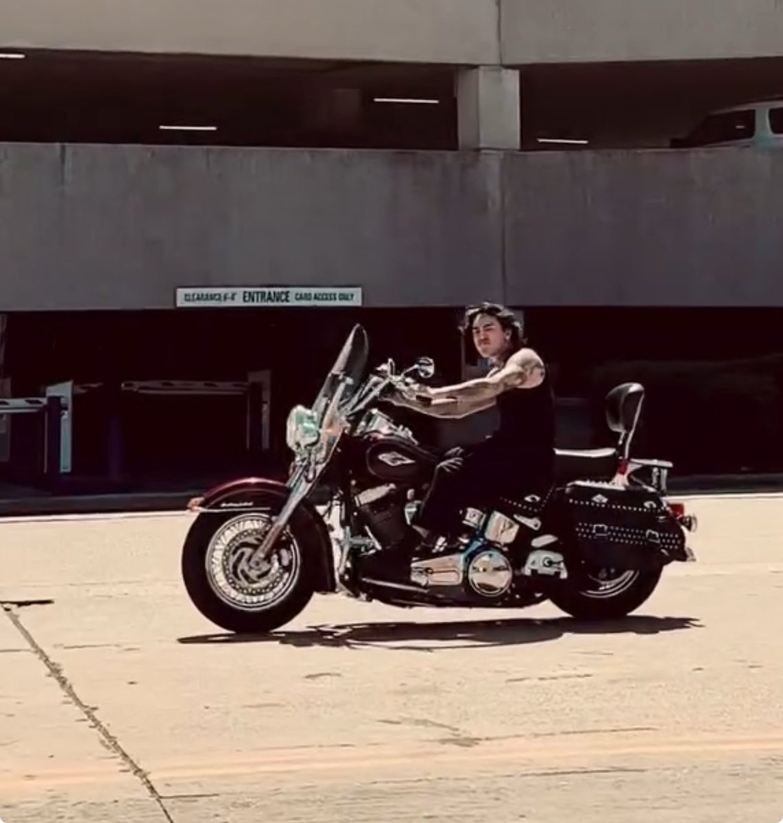 miitoreborn's tweet photo. WE WON. BIKER IAN IS BACK IM ABOUT TO GO INSANE. AAAAAAAAAAAAAA HE IS SO HOT https://t.co/80zGzlhNAk