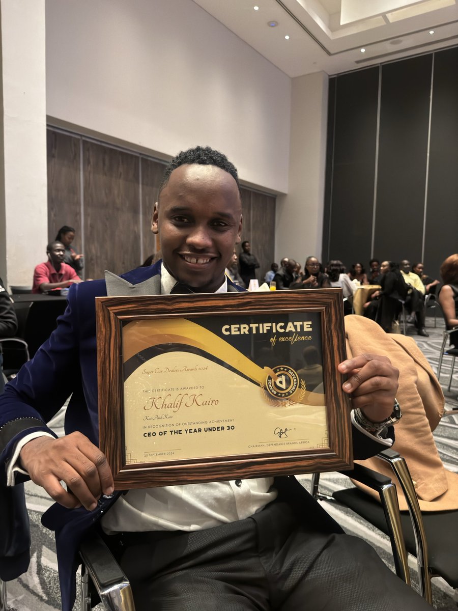 KhalifKairo's tweet photo. CEO of the year under 30🙂🤩✅
GLORY TO GOD🙏🏾💯 https://t.co/an9KHrLHc4