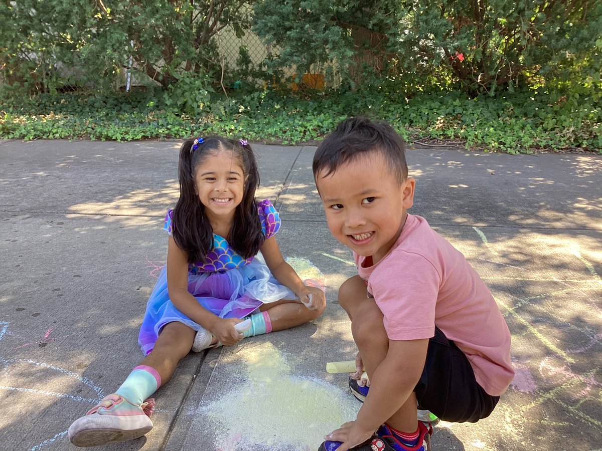 Mrs. Pearsall tweet media