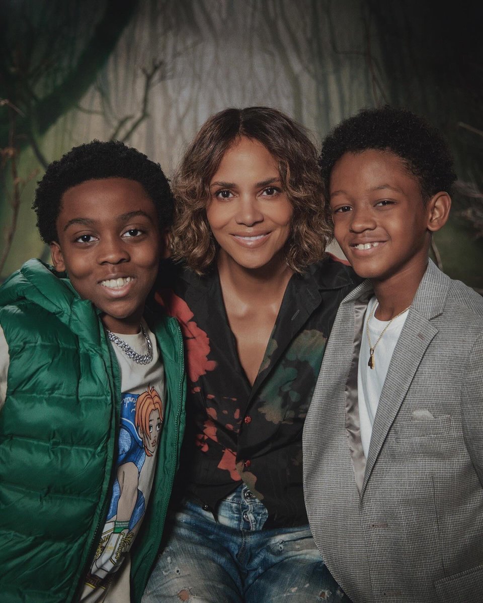 Would you look at the star of my first movie <a href="/halleberry/">Halle Berry</a> and the star of my last movie, AJ, together. Damn I’m old!

Never Let Go, in theaters now.