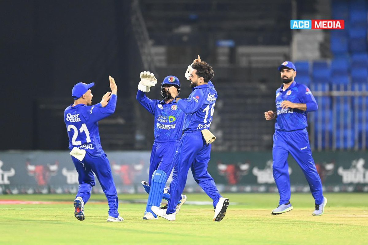 ShGhafari19's tweet photo. Congratulations and back to back win for sweet country ❤️🇦🇫🇦🇫 

د ګران هیواد بریا مو مبارک شه ❤️🇦🇫🇦🇫 https://t.co/tBv2DbZSou