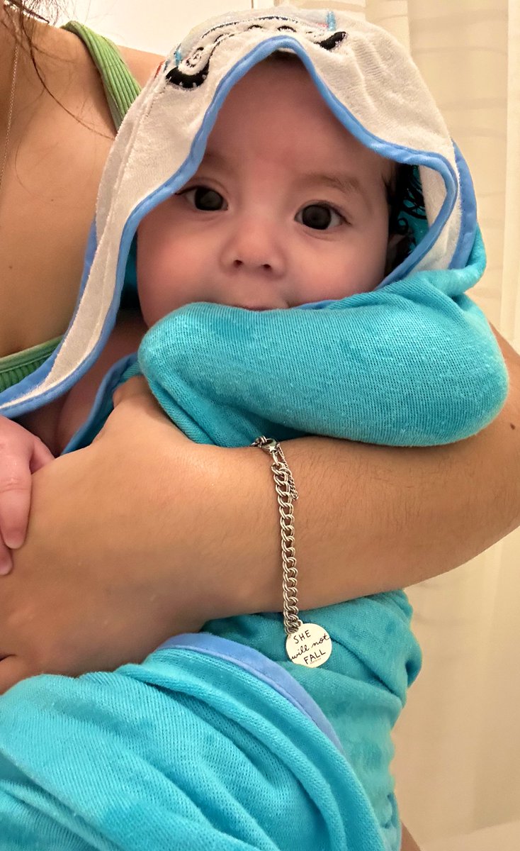 blue bubble bath boy 🪼🫧