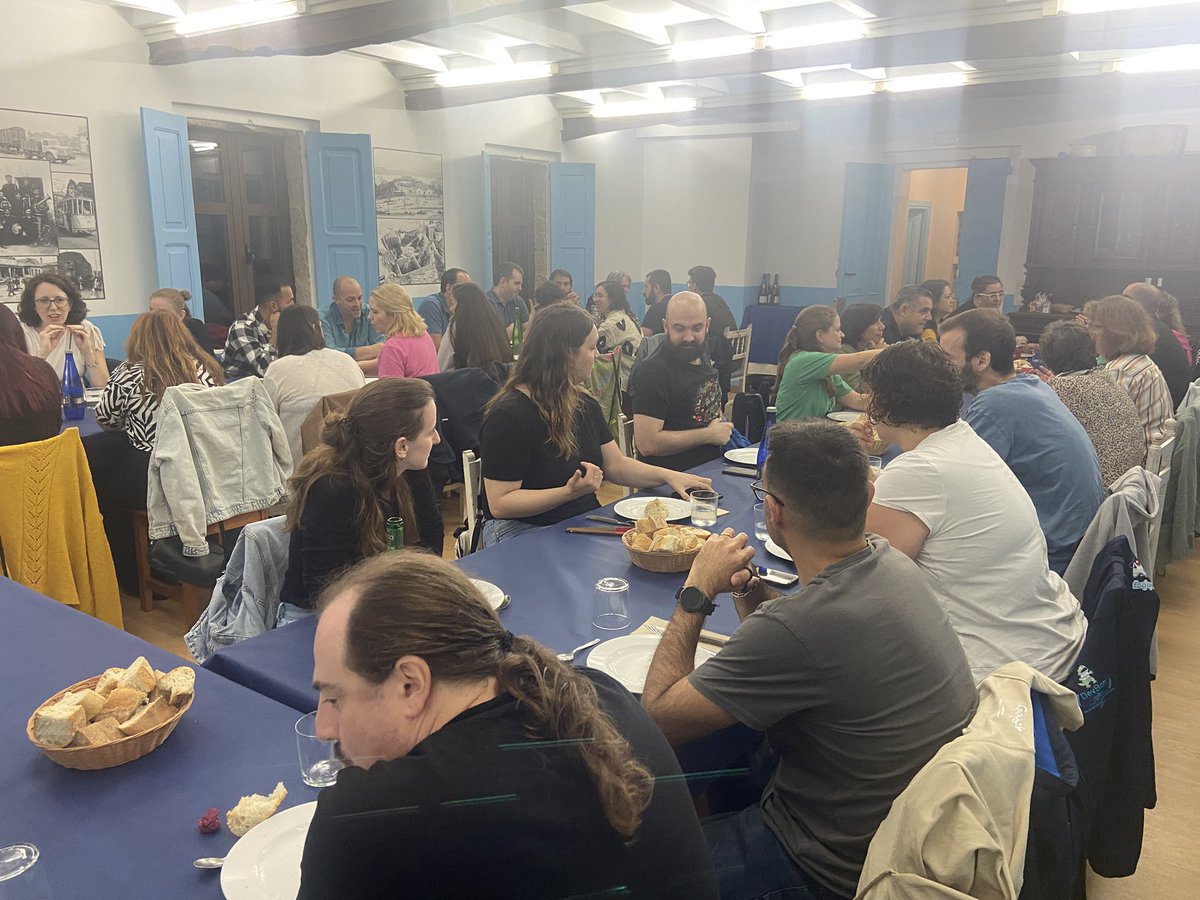 La legendaria cena de speakers da comienzo, llena de gente bonita!!