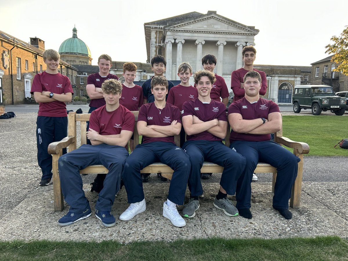 Good luck to our boys swimming in the ESSA qualifying gala in Watford this evening. It’s great to see pupils representing every year group from LS1 through to U6. Swim fast!