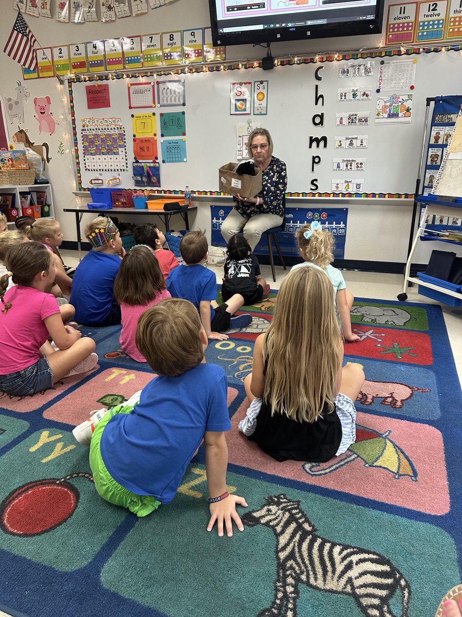 We enjoyed Mrs. Miller bringing her Storytime to our class! #Johnstonkinders