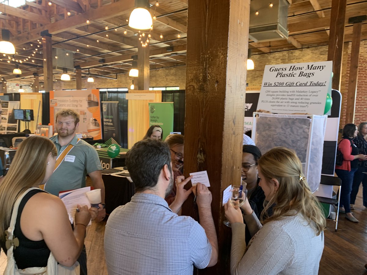MalarkeyRoofing's tweet photo. Our Indy Team had a fantastic time yesterday at the @CSI_Indy Trade Show in Indianapolis! It was great connecting with so many industry professionals and showcasing what we do best. Thanks to everyone who stopped by - We're already looking forward to the next one!
#IndianaEvents https://t.co/X3oXNfSr7e