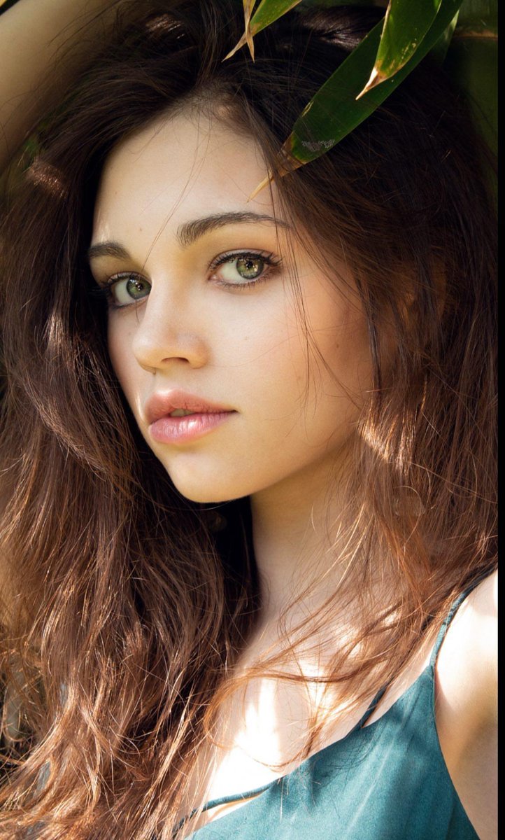 Little Witch tweet media