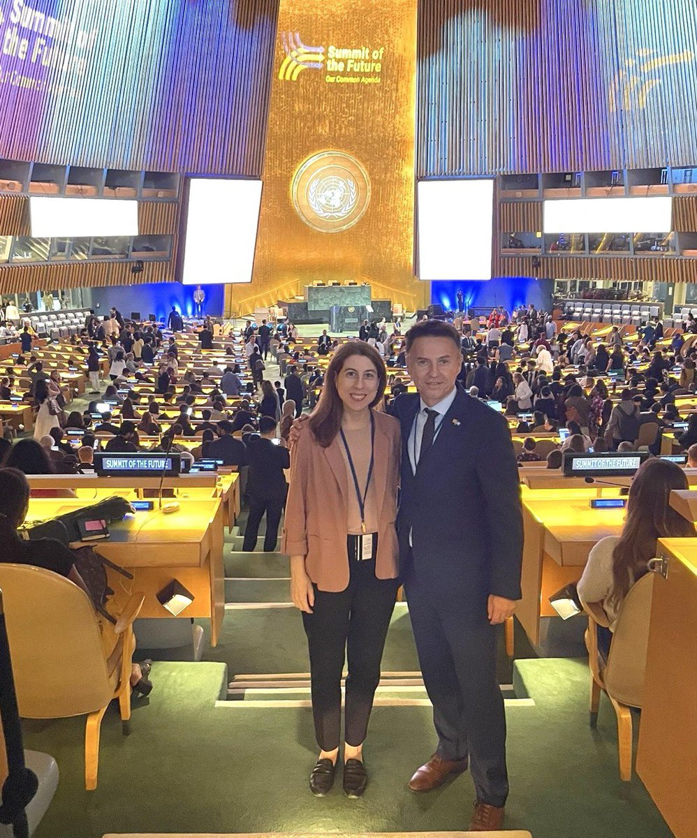 🇺🇳The Head of <a href="/Catalonia_US/">Catalan Gov. United States and Canada</a>, <a href="/isidresala/">Isidre Sala</a>, and DG of Foreign Action, <a href="/AnnaDotor/">Anna Dotor</a>, represented Catalonia at the <a href="/UN/">United Nations</a>'s #SummitForTheFuture 

They engaged in key discussions on global challenges, aligning with the #PactOfTheFuture, driving progress towards a sustainable, inclusive🌎