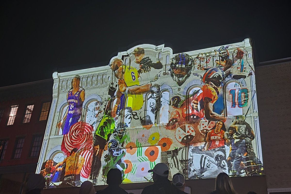 SpringbrookNY's tweet image. This year's LUMA Projection Arts Festival was truly an unforgettable experience! We’re especially proud to share that Springbrook students from The School had their artwork featured in the Peg Johnston Living Lights Project on Court Street.