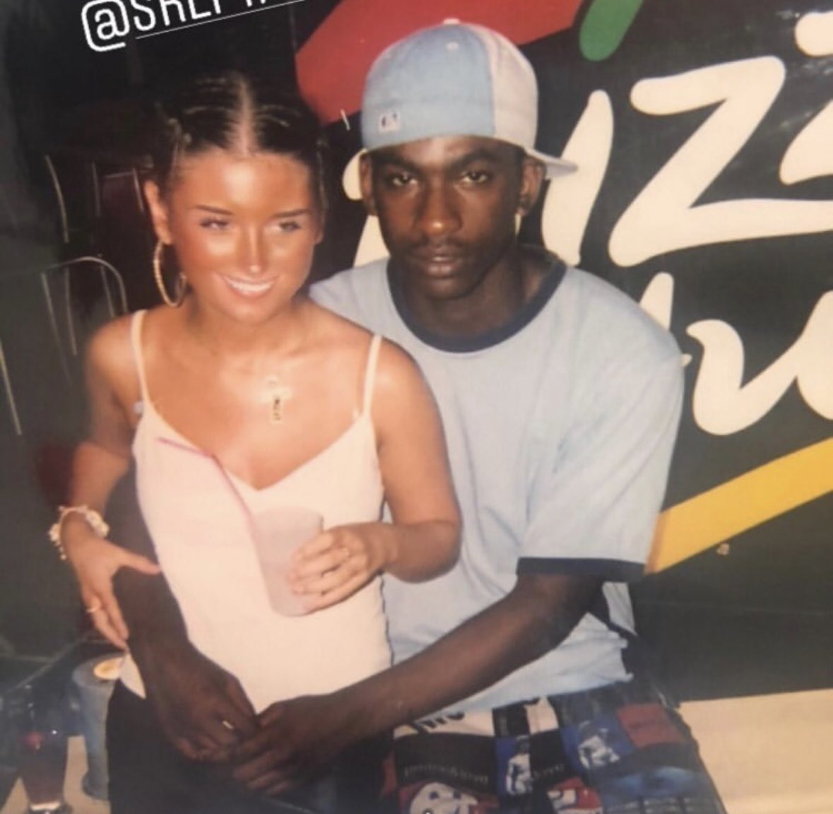 carlyjohnson123's tweet photo. Happy birthday skeps . Big 42 now .. takin it way back with this one . We both aged like fine wines 😭😭😂😂😂😂😂😂😂😆😆😆😆😆@Skepta https://t.co/CxcYdtpbSJ