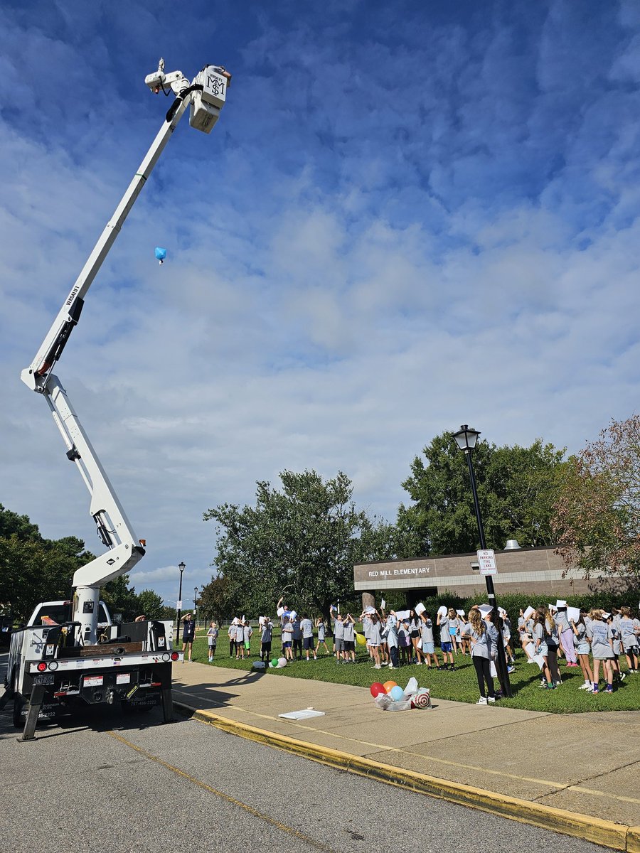 Cynthia Housianitis Johnston (@rmes_gifted) on Twitter photo Our future <a href="/SpaceX/">SpaceX</a> aerospace engineers were shooting for the stars as Grade 5 students tackled a real-world challenge ~ helping <a href="/elonmusk/">Elon Musk</a> safely land the Starship rocket back to Earth. <a href="/vbschools/">VBSchools</a> <a href="/VBGifted/">VBCPS Office of Gifted Programs</a> <a href="/BFergusonVB/">Brittany Ferguson</a> <a href="/FlinnNancye/">Nancye Flinn</a> <a href="/CathyBrumm/">Cathy Brumm</a> Our future <a href="/SpaceX/">SpaceX</a> aerospace engineers were shooting for the stars as Grade 5 students tackled a real-world challenge ~ helping <a href="/elonmusk/">Elon Musk</a> safely land the Starship rocket back to Earth. <a href="/vbschools/">VBSchools</a> <a href="/VBGifted/">VBCPS Office of Gifted Programs</a> <a href="/BFergusonVB/">Brittany Ferguson</a> <a href="/FlinnNancye/">Nancye Flinn</a> <a href="/CathyBrumm/">Cathy Brumm</a>