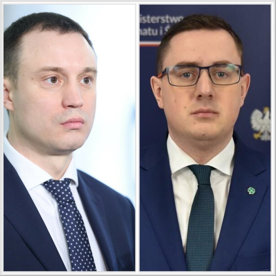 WarNewsPL1's tweet photo. 🌧️🇵🇱
„Stu żołnierzy @terytorialsi, przyjechało z Ciechanowa tylko na konferencję premiera na Dolny Śląsk i wróciło do Ciechanowa” - stwierdził @krzysztofmulawa @KONFEDERACJA_ 

Na ten zarzut zareagował @motykamilosz @nowePSL:

❗️„Ordynarne kłamstwo. Żołnierze umacniali wały i pomagali mieszkańcom. Nie było ich na ŻADNEJ konferencji prasowej. Niech Pan pokaże dowody na potwierdzenie swoich słów, albo przeprosi za rozpowszechnianie kłamstwa” - stwierdził @motykamilosz 

🔥Sprawdziliśmy… żadnej konferencji z udziałem @terytorialsi nie było….