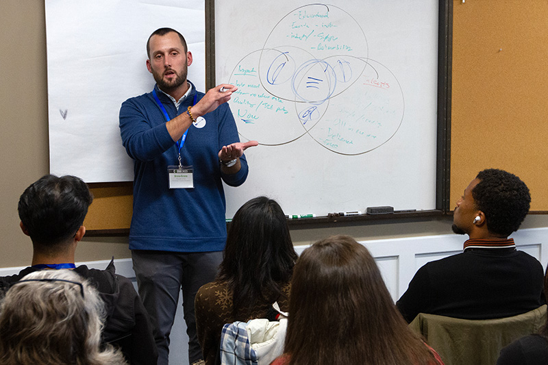 Give me liberty or give me business! Register before the bell tolls 🔔

Register for our Philadelphia convention before the early-bird deadline Monday, Sept. 30. Registration and details at cmbam.org/convention/