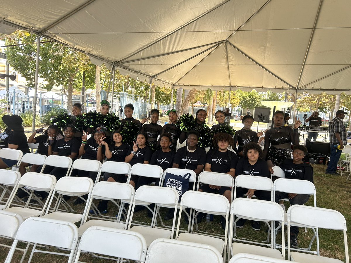 HarmonyProject's tweet image. 🎷🎶 Our #HarmonyProject students just lit up the stage at this year’s Barbara Morrison Jazz Festival! Here&apos;s to a future filled with more music and moments like these! 

#JazzFestival #YouthMusic #InspireThroughMusic #NextGenMusicians #GiveMusicChangeLives