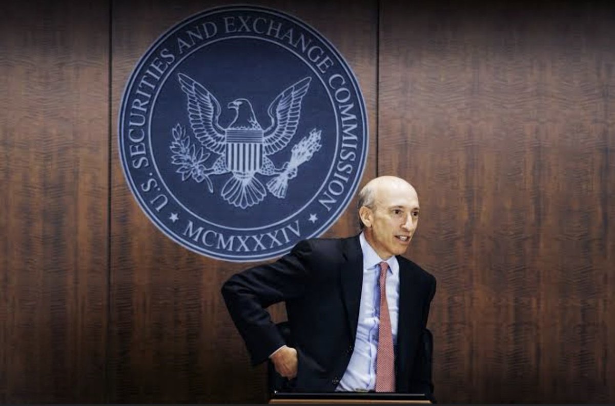 BREAKING NEWS 🚨

SEC approves options for BlackRock's spot #Bitcoin ETF.