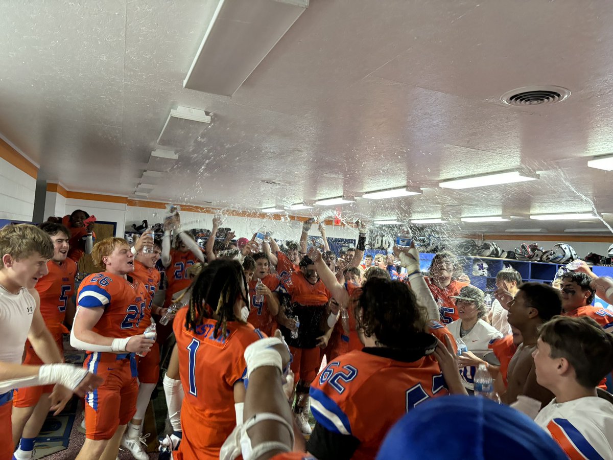 Northwest Bruin Football (@nw_bruins) on Twitter photo Great start to region play tonight with a win over Gilmer County!
The boys played well on both sides of the ball and it was a true TEAM EFFORT!
So proud of our team 💪🏈♥️
Go Bruins!
<a href="/NHSBruinNation/">Northwest Athletics</a> <a href="/RecruitGeorgia/">Recruit Georgia</a> <a href="/NwGaFootball/">NwGa Football</a> Great start to region play tonight with a win over Gilmer County!
The boys played well on both sides of the ball and it was a true TEAM EFFORT!
So proud of our team 💪🏈♥️
Go Bruins!
<a href="/NHSBruinNation/">Northwest Athletics</a> <a href="/RecruitGeorgia/">Recruit Georgia</a> <a href="/NwGaFootball/">NwGa Football</a>