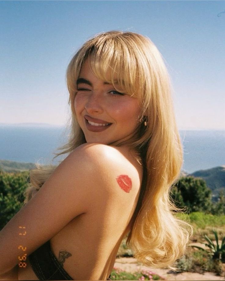 @𝘄𝗶𝗹𝗹.𝗼.𝘄𝗶𝗻𝗱𝘀 𝗷𝘂𝘀𝘁 𝗽𝗼𝘀𝘁𝗲𝗱 𝘁𝗼 𝗶𝗻𝘀𝘁𝗮𝗴𝗿𝗮𝗺!

                 been that girl, still that girl, will forever be THAT girl! 💋