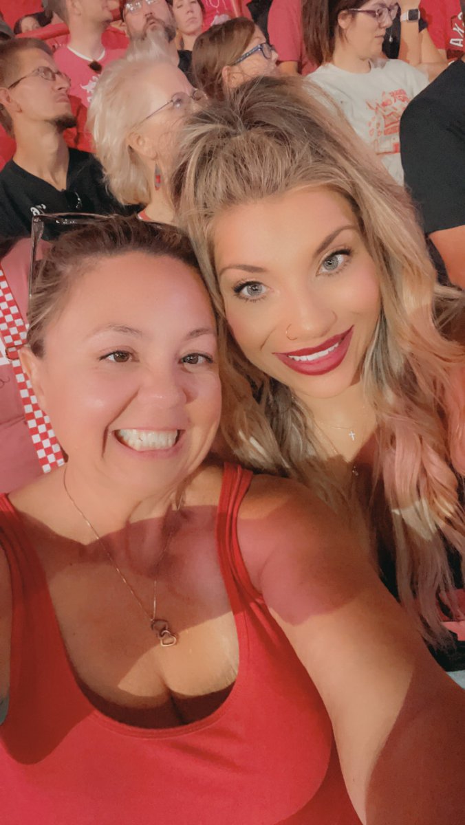 #huskers
