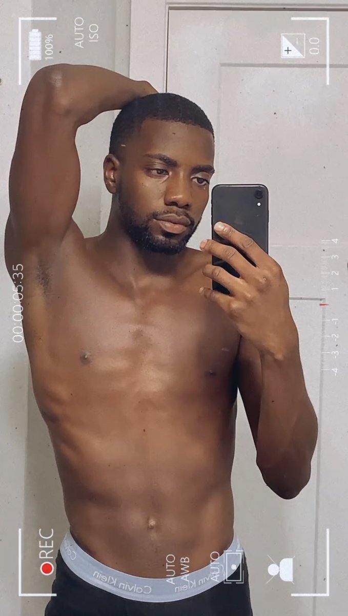 creolepapi2's tweet photo. https://t.co/fYey0J2S6a